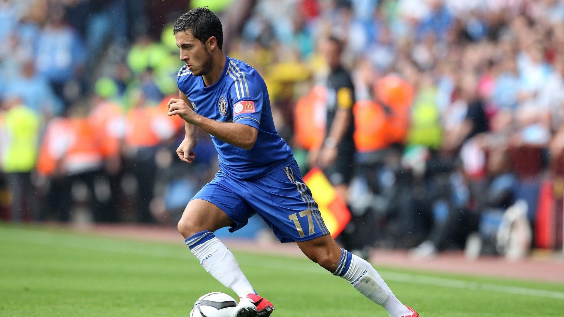 胡贝特·科斯稳扎稳打掌控比赛节奏，胡安贝内特简介